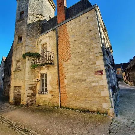 Casa de Férias Charmante Maison En Pierre En Perigord 