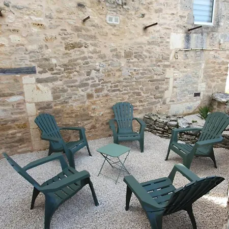 Casa de Férias Charmante Maison En Pierre En Perigord 