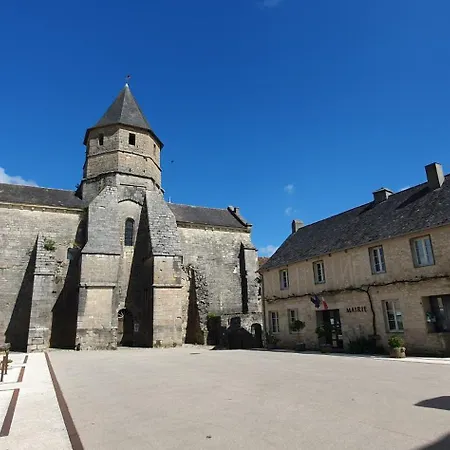 Casa de Férias Charmante Maison En Pierre En Perigord 